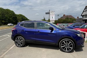 Nissan Qashqai (14-21) 1.5 dCi Tekna 5d For Sale - Glevum Cars, Tewkesbury