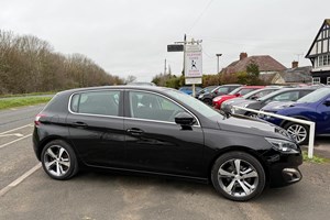 Peugeot 308 Hatchback (14-21) 1.2 e-THP (130bhp) Allure 5d For Sale - Glevum Cars, Tewkesbury