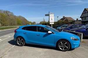 Volvo V40 Hatchback (12-19) T3 R Design Nav 5d For Sale - Glevum Cars, Tewkesbury