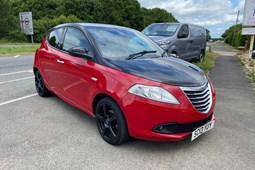 Chrysler Ypsilon (11-15) 1.2 Black and Red 5d For Sale - Glevum Cars, Tewkesbury