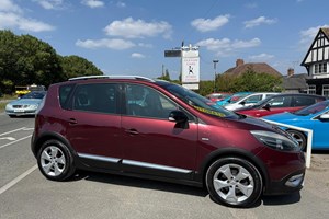 Renault Scenic XMOD (13-15) 1.5 dCi Dynamique TomTom (Bose+ Pack) 5d EDC For Sale - Glevum Cars, Tewkesbury