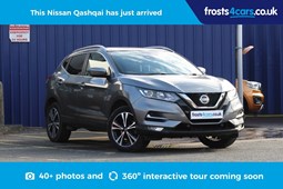 Nissan Qashqai (14-21) N-Connecta (Glass Roof Pack) 1.3 DIG-T 140 5d For Sale - Frosts Used Cars Shoreham-by-Sea, Shoreham