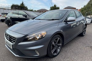 Volvo V40 Hatchback (12-19) D4 (190bhp) R DESIGN 5d For Sale - IBZ Motors, Romford