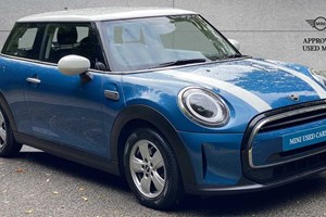 MINI Hatchback (14-24) 1.5 Cooper Classic 3dr For Sale - Stratstone MINI Harrogate, Harrogate