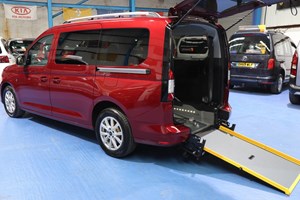 Ford Grand Tourneo Connect MPV (22 on) 1.5 EcoBoost Titanium 5dr Auto [7 Seat] For Sale - Wheelchair Cars Ltd, Manchester
