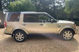Land Rover Discovery (04-17) 3.0 TDV6 XS 5d Auto For Sale - Eatons, Derby