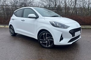 Hyundai i10 Hatchback (20 on) Premium 1.0 MPi 67PS AMT auto 5d For Sale - Motorvogue Hyundai Bedford, Bedford