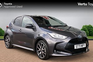 Toyota Yaris (20 on) 1.5 Hybrid Dynamic CVT 5d For Sale - Vertu Toyota Sheffield, Sheffield