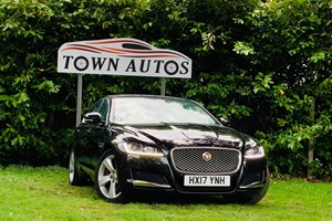 Jaguar XF Saloon (15-24) 2.0d (180bhp) Portfolio 4d Auto For Sale - Town Autos, Chawston