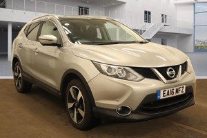 Nissan Qashqai (14-21) 1.5 dCi N-Connecta 5d For Sale - Town Autos, Chawston
