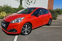 Peugeot 208 Hatchback (12-19) 1.2 PureTech XS-White 5d For Sale - WEBBER MOTOR GROUP LTD, Gloucester