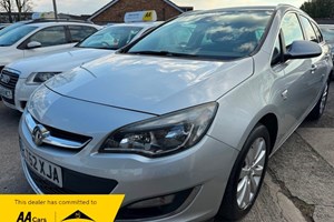 Vauxhall Astra Sports Tourer (10-15) 2.0 CDTi 16V SE (165bhp) 5d For Sale - Stockwood Village Automotive, Bristol