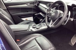 Alfa Romeo Stelvio SUV (17 on) Speciale 2.2 Turbo Diesel 210hp Q4 AWD auto 5d For Sale - West Motors Ltd, Uxbridge