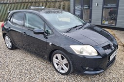 Toyota Auris (07-13) 2.2 D-4D SR180 5d For Sale - Handpicked Motors Swindon LTD, Swindon