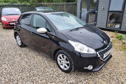 Peugeot 208 Hatchback (12-19) 1.2 VTi Style 5d For Sale - Handpicked Motors Swindon LTD, Swindon