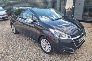 Peugeot 208 Hatchback (12-19) 1.2 PureTech (110bhp) Allure 5d EAT6 For Sale - Handpicked Motors Swindon LTD, Swindon