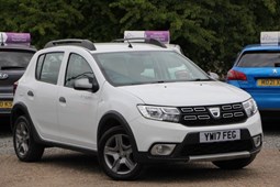 Dacia Sandero Stepway (13-21) Ambiance TCe 90 (12/16 on) 5d For Sale - Autocars UK, Willerby