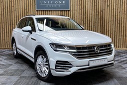 Volkswagen Touareg SUV (18 on) SEL 3.0 V6 TSI 340PS 4Motion Tiptronic auto 5d For Sale - Unit One Automotive, Horsham