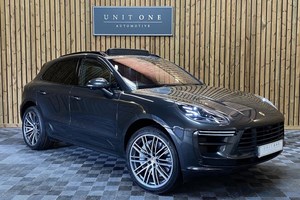 Porsche Macan (14 on) Turbo PDK auto 5d For Sale - Unit One Automotive, Horsham