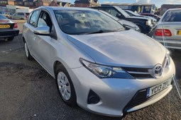 Toyota Auris (12-19) 1.33 Dual VVTi Active 5d For Sale - LOSTOCK CAR SALES LTD, Bolton