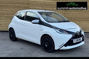 Toyota Aygo (14-22) 1.0 VVT-i X-Play 5d For Sale - SUMMIT AUTOMOTIVE HUDDERSFIELD LTD, Huddersfield, Milnsbridge