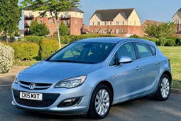 Vauxhall Astra Hatchback (09-15) 1.6i 16V Elite (06/12-) 5d For Sale - ZAK CAR DEALERS LTD, Staines-Upon-Thames