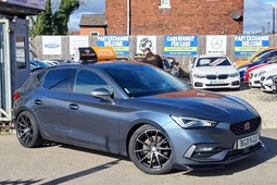 SEAT Leon Hatchback (20 on) 1.4 eHybrid FR Sport DSG 5d For Sale - Car World Motors Ltd, Ossett