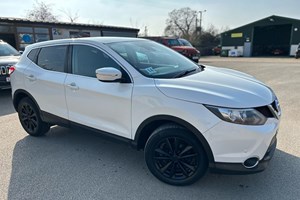 Nissan Qashqai (14-21) 1.5 dCi Acenta Premium 5d For Sale - Hexon Cars Ltd, Aston Clinton