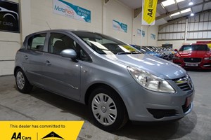 Vauxhall Corsa Hatchback (06-14) 1.4i 16V Club 5d (AC) For Sale - Ebbsfleet Specialist Cars, Gravesend