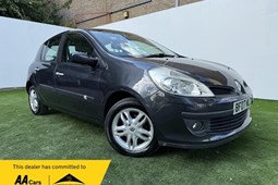 Renault Clio Hatchback (05-12) 1.4 16V Privilege 5d For Sale - EASICARS SUPERMARKET, Southall