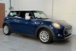 MINI Hatchback (14-24) 1.5 Cooper D Hatchback 3d For Sale - EMPIRE AUTOS LTD, Nottingham