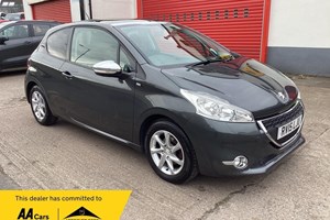 Peugeot 208 Hatchback (12-19) 1.2 VTi Style 3d For Sale - Jaggers Garage limited, Bradford