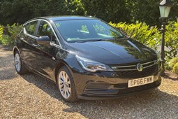 Vauxhall Astra Hatchback (15-21) 1.4T 16V Design 5d For Sale - Braceys Motors, Hitchin