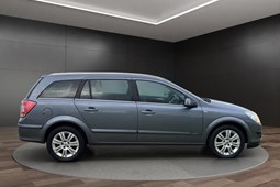 Vauxhall Astra Estate (04-10) 1.8i VVT Design 5d Auto For Sale - Essex Car Centre, Chelmsford