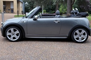 MINI Convertible (04-08) 1.6 Cooper S 2d Auto (Chili Pack) For Sale - Essex Car Centre, Chelmsford