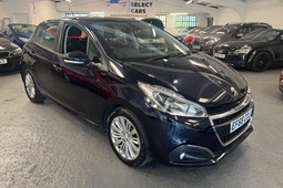 Peugeot 208 Hatchback (12-19) Signature 1.2 PureTech 82 S&S 5d For Sale - Essex Select Cars Ltd, Colchester