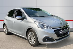 Peugeot 208 Hatchback (12-19) 1.2 PureTech (110bhp) Allure 5d For Sale - Vertu Honda Lincoln, Lincoln
