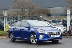 Hyundai Ioniq Hatchback (16-22) First Edition Hybrid 1.6 141PS DCT auto 5d For Sale - Arnold Clark Motorstore (West Bromwich), West Bromwich