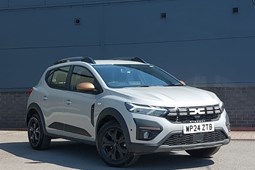 Dacia Sandero Stepway (21 on) 1.0 TCe Extreme 5dr For Sale - Arnold Clark Motorstore (West Bromwich), West Bromwich