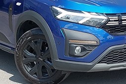 Dacia Sandero Stepway (21 on) 1.0 TCe Extreme 5dr For Sale - Arnold Clark Motorstore (West Bromwich), West Bromwich