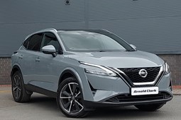 Nissan Qashqai SUV (21 on) 1.3 DiG-T MH Tekna 5dr For Sale - Arnold Clark Motorstore (West Bromwich), West Bromwich