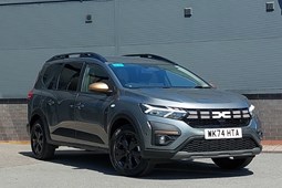 Dacia Jogger SUV (22 on) 1.6 HEV Extreme 5dr Auto For Sale - Arnold Clark Motorstore (West Bromwich), West Bromwich