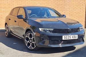 Vauxhall Astra Hatchback (21 on) 1.2 Turbo 130 Ultimate 5dr For Sale - Arnold Clark Vauxhall (Lenzie), Glasgow