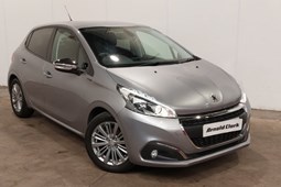Peugeot 208 Hatchback (12-19) Signature 1.2 PureTech 82 S&S 5d For Sale - Arnold Clark Motorstore (East Kilbride), East Kilbride
