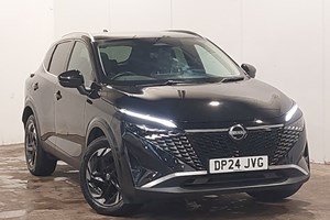 Nissan Qashqai SUV (21 on) 1.3 DiG-T MH 158 N-Connecta 5dr Xtronic For Sale - Arnold Clark Motorstore (East Kilbride), East Kilbride
