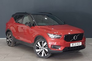 Volvo XC40 SUV (17 on) R-Design Pro Recharge T5 Plug-in hybrid FWD auto 5d For Sale - Arnold Clark Motorstore (Huddersfield), Huddersfield