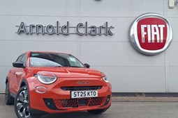 Fiat 600 SUV (24 on) 1.2 Hybrid 48V 136 La Prima 5dr eDCT-6 For Sale - Arnold Clark Salford Vauxhall/Fiat/Abarth/MG/Jeep, Salford