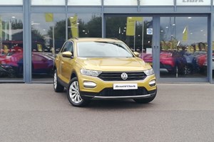 Volkswagen T-Roc SUV (17 on) SE 1.0 TSI 115PS 5d For Sale - Arnold Clark Motorstore (Stoke on Trent), Newcastle Under Lyme