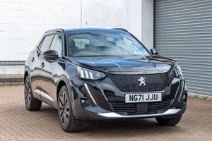 Peugeot e-2008 SUV (20 on) 100kW GT Premium 50kWh 5dr Auto For Sale - John Pease Peugeot, Braintree