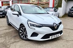 Renault Clio Hatchback (19 on) 1.0 TCe 90 Iconic 5d For Sale - Silvers Pontefract, PONTEFRACT